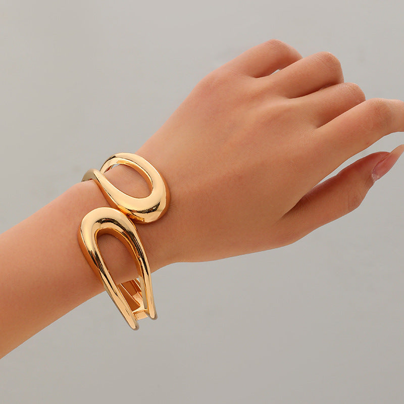 Irregular Wave Bracelet